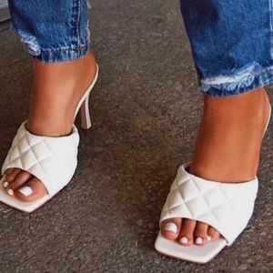 WHITE 90s BLOCK HEELS